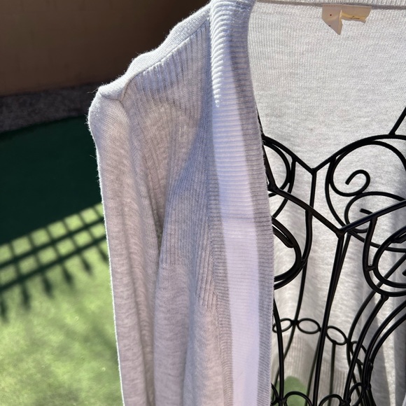 EUC Anthropologie Moth Gray and White Cardigan Sz Small - Picture 2 of 5